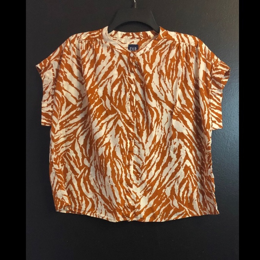 GAP 100% Cotton Cap Sleeve Animal Print Top